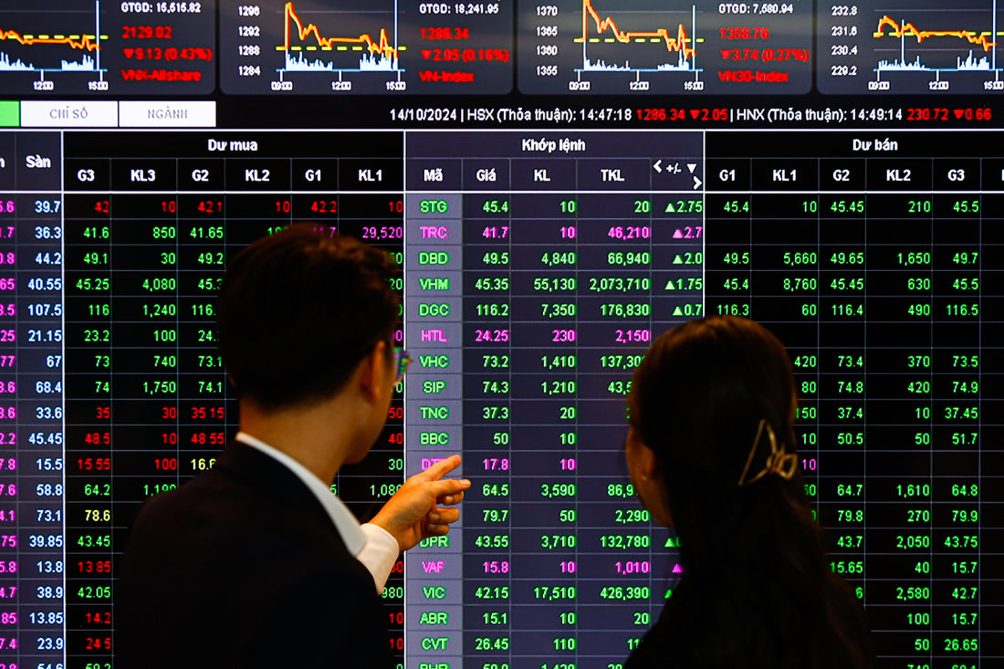 VN-Index Dứt Chuỗi Giảm Sâu, Thị Trường Chứng Khoán Việt Nam Phục Hồi Kỹ Thuật Trong Bối Cảnh Biến Động Kinh Tế Khu Vực
